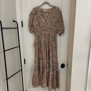 Anna Cate puff sleeve Maxi Dress